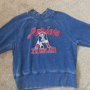patriots crewneck